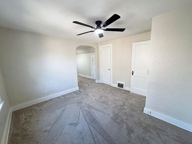 2431 28th Street, Moline, IL 61265