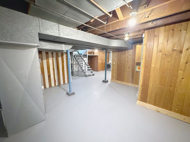 2431 28th Street, Moline, IL 61265