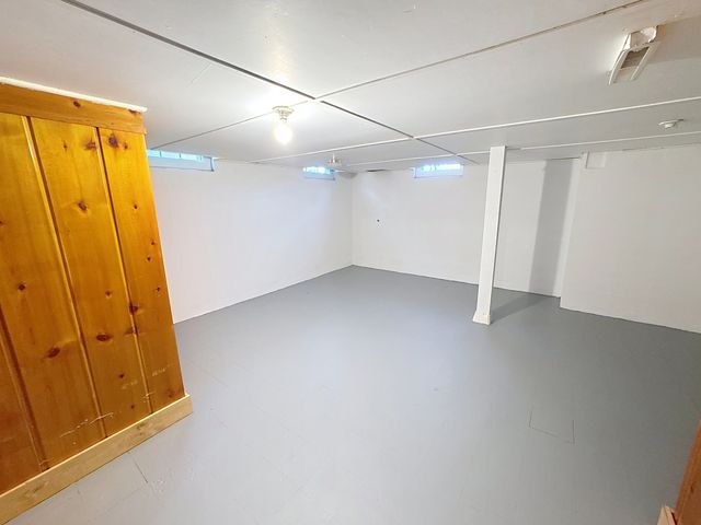 2431 28th Street, Moline, IL 61265