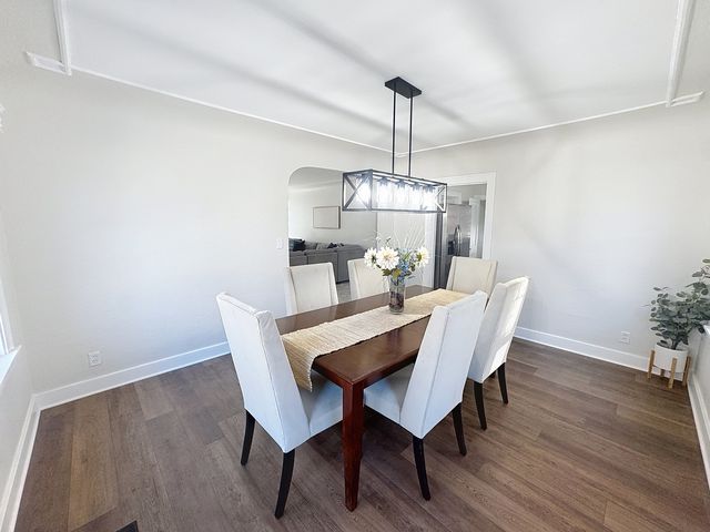 2431 28th Street, Moline, IL 61265