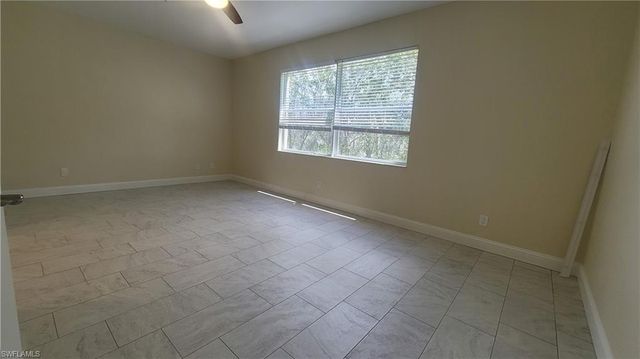 18941 Bay Woods Lake DR # 102, Fort Myers, FL 33908