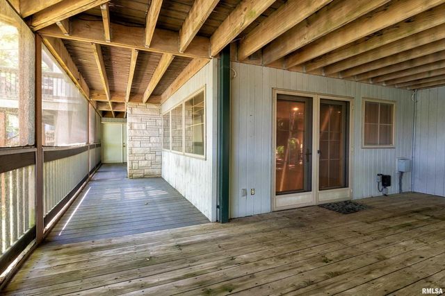 1165 Lake Shore Dr N Drive, Goreville, IL 62939