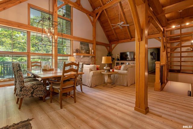 1165 Lake Shore Dr N Drive, Goreville, IL 62939