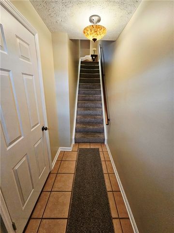 2307 Old Greentree Rd, Scott Twp, PA 15106