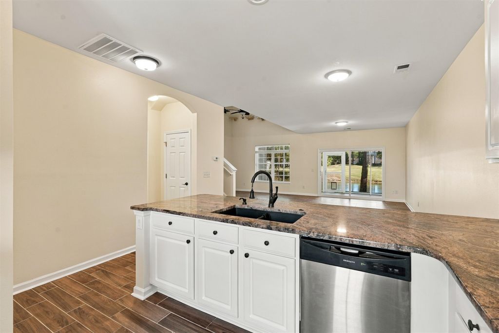 211 Connemara Dr Unit C, Myrtle Beach, SC 29579 — photo 2