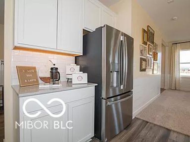 5107 Triple Crown Way, Indianapolis, IN 46237