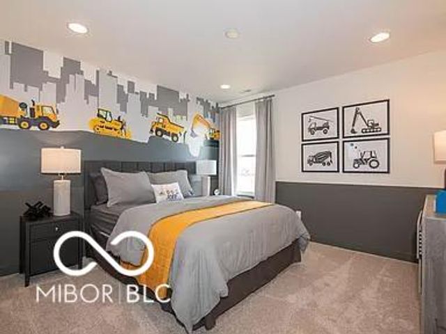 5107 Triple Crown Way, Indianapolis, IN 46237