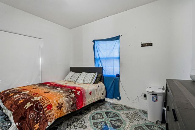 832 BRIAN QUINTERO Circle, San Elizario, TX 79849