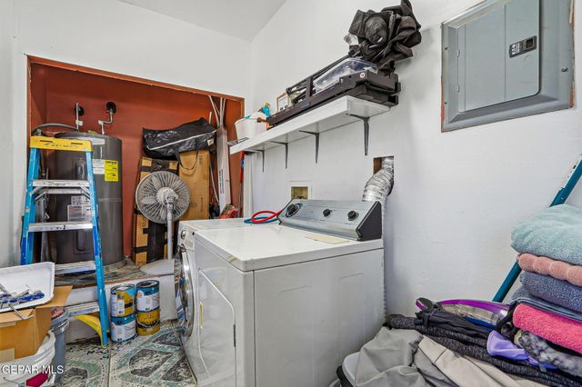 832 BRIAN QUINTERO Circle, San Elizario, TX 79849