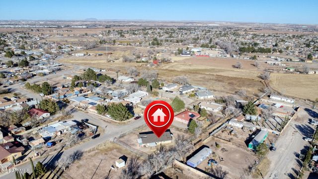 832 BRIAN QUINTERO Circle, San Elizario, TX 79849