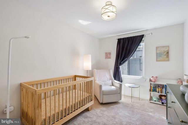 612 QUEEN ST, Philadelphia, PA 19147