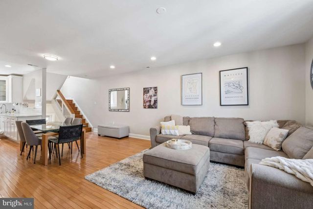 612 QUEEN ST, Philadelphia, PA 19147