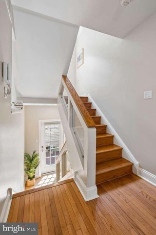 612 QUEEN ST, Philadelphia, PA 19147