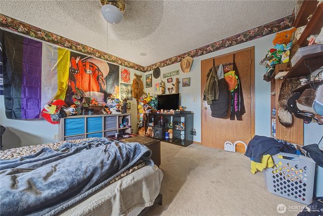 2238 S Crestmont Drive, Moses Lake, WA 98837