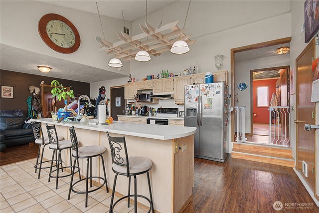 2238 S Crestmont Drive, Moses Lake, WA 98837