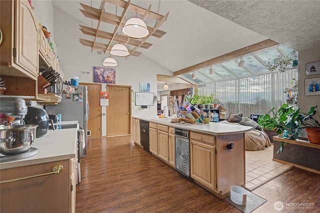 2238 S Crestmont Drive, Moses Lake, WA 98837