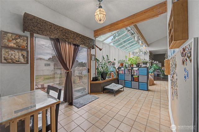 2238 S Crestmont Drive, Moses Lake, WA 98837