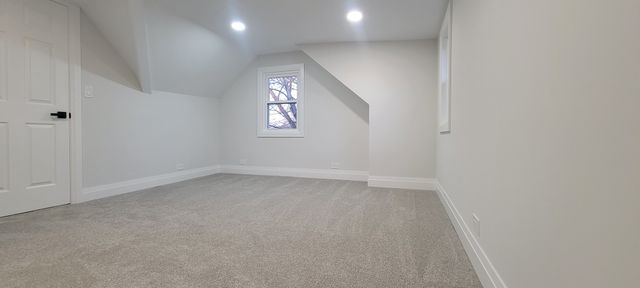 7501 W Winnemac Avenue, Harwood Heights, IL 60706