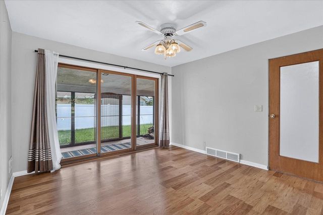 1230 N Harmony Drive, Janesville, WI 53545