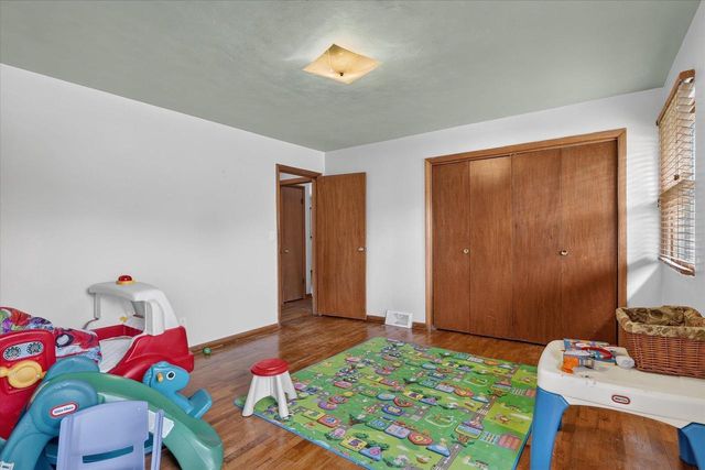 1230 N Harmony Drive, Janesville, WI 53545