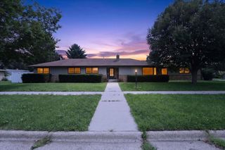 1230 N Harmony Drive, Janesville, WI 53545