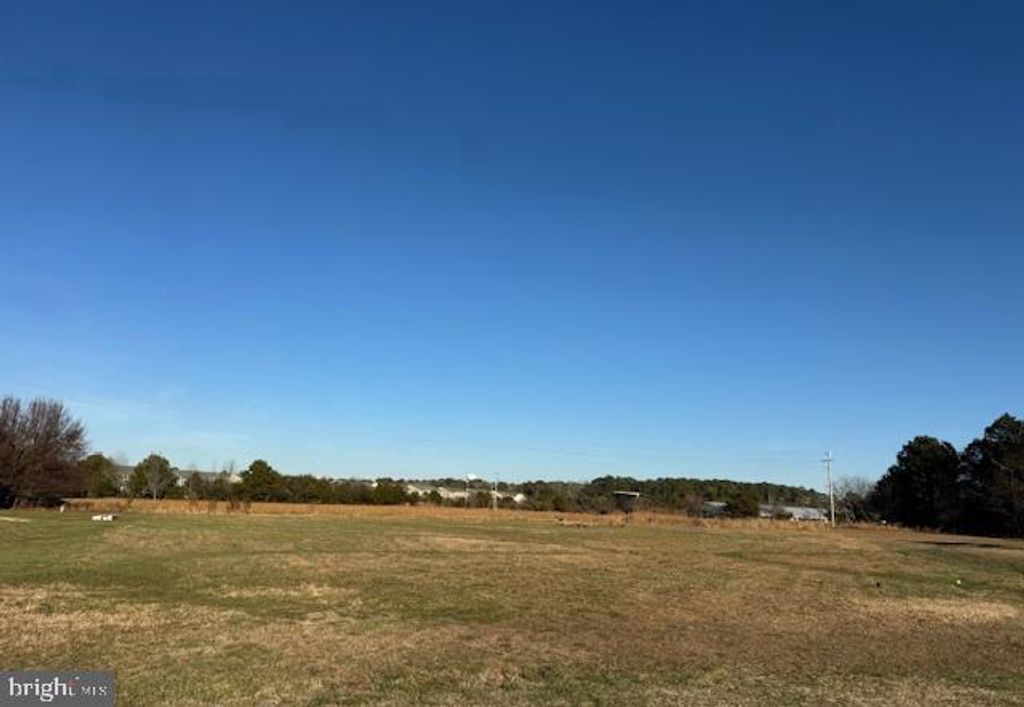 7 ROLLIE ROAD EAST RD, Bishopville, MD 21813