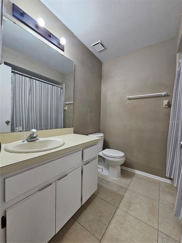 1060 DEES DRIVE, Oviedo, FL 32765