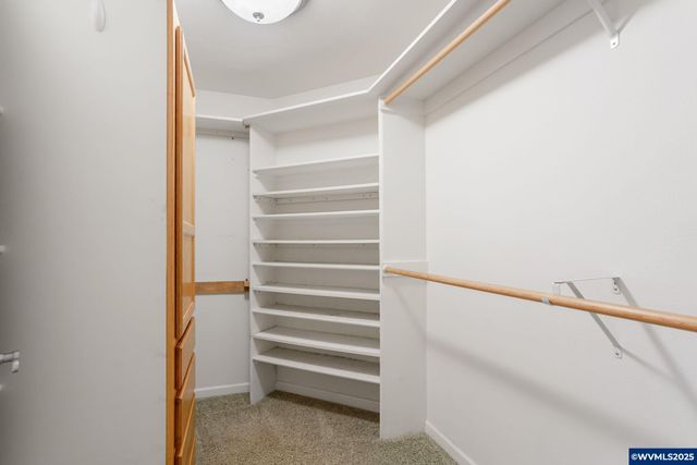 223 Penni Ln, Silverton, OR 97381