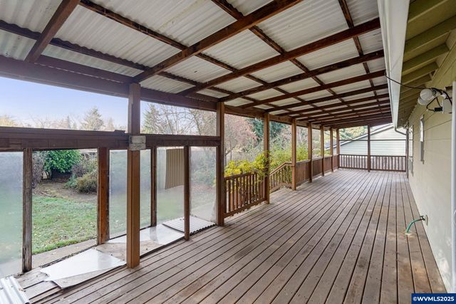 223 Penni Ln, Silverton, OR 97381