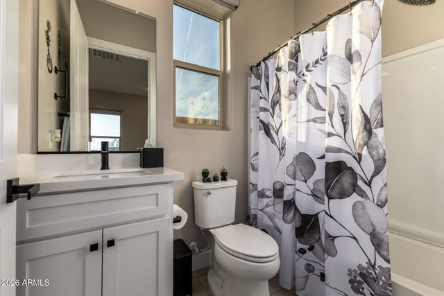 18578 W SAPIUM Way, Goodyear, AZ 85338