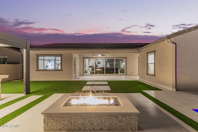 18578 W SAPIUM Way, Goodyear, AZ 85338