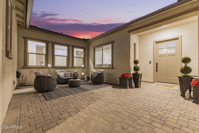 18578 W SAPIUM Way, Goodyear, AZ 85338