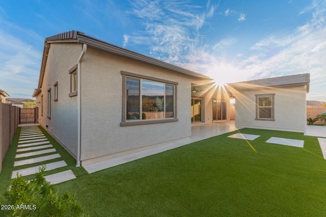 18578 W SAPIUM Way, Goodyear, AZ 85338