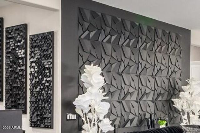 18578 W SAPIUM Way, Goodyear, AZ 85338