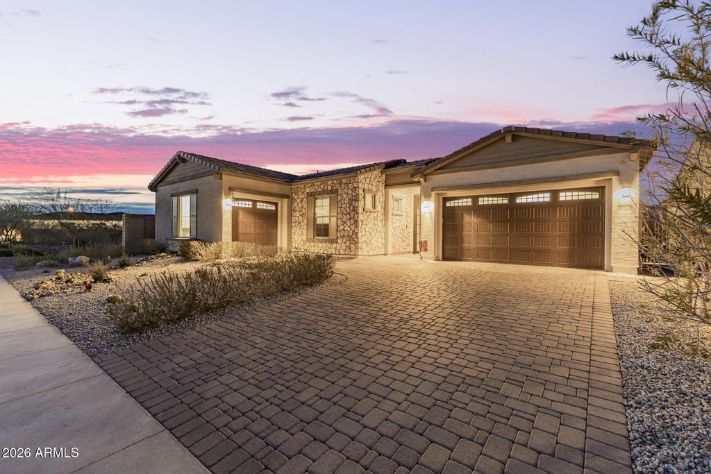 18578 W SAPIUM Way, Goodyear, AZ 85338 — photo 4