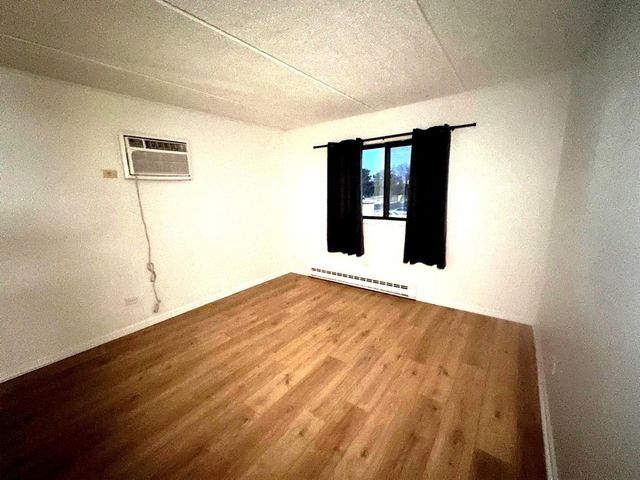 124 Klein Creek Court D, Carol Stream, IL 60188