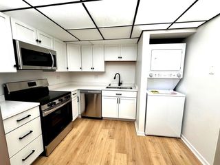 124 Klein Creek Court D, Carol Stream, IL 60188