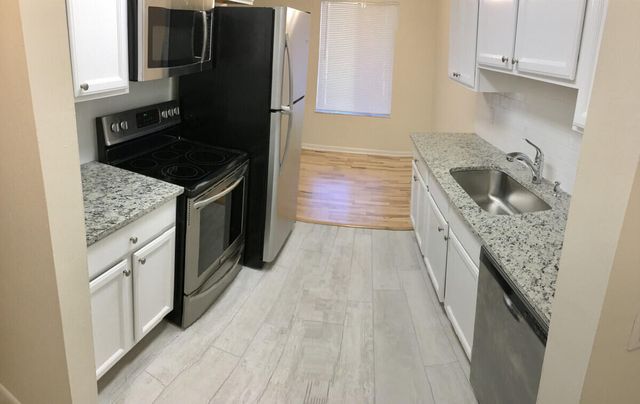 150 Pineview Road B2, Jupiter, FL 33469