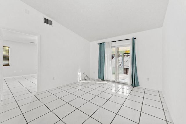 7902 Burlwood Lane, Lake Worth, FL 33467