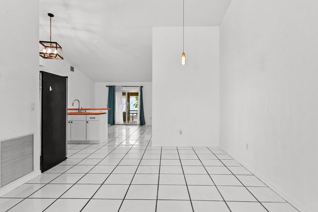 7902 Burlwood Lane, Lake Worth, FL 33467