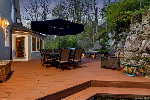 493 Chappaqua Road, Briarcliff Manor, NY 10510