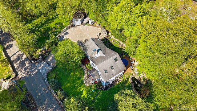493 Chappaqua Road, Briarcliff Manor, NY 10510