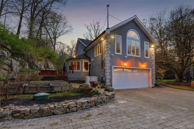 493 Chappaqua Road, Briarcliff Manor, NY 10510