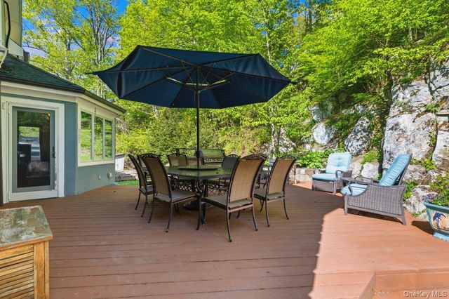 493 Chappaqua Road, Briarcliff Manor, NY 10510