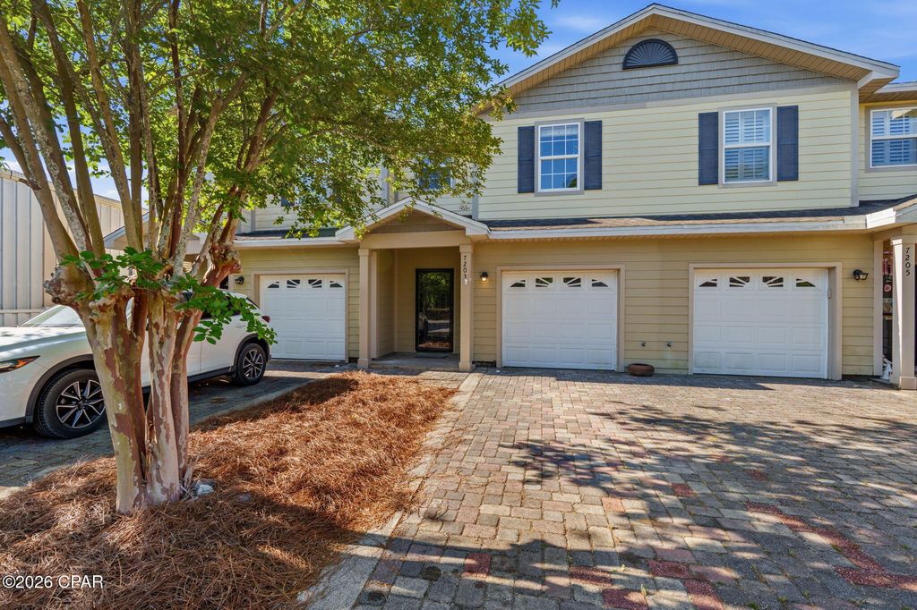 7203 Quail Hollow Drive, Panama City Beach, FL 32408