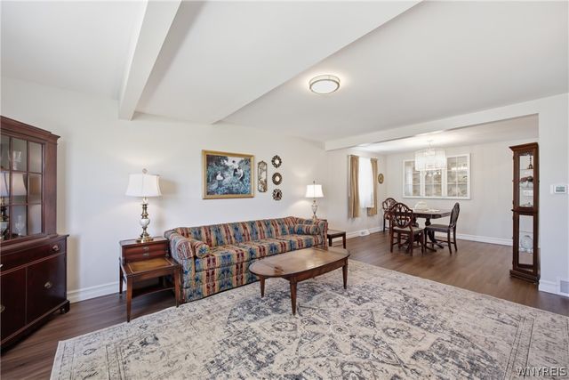 85 Bonnett Avenue, Tonawanda, NY 14150