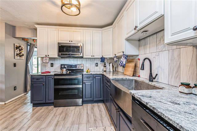 2405 ABALONE BOULEVARD, Orlando, FL 32833