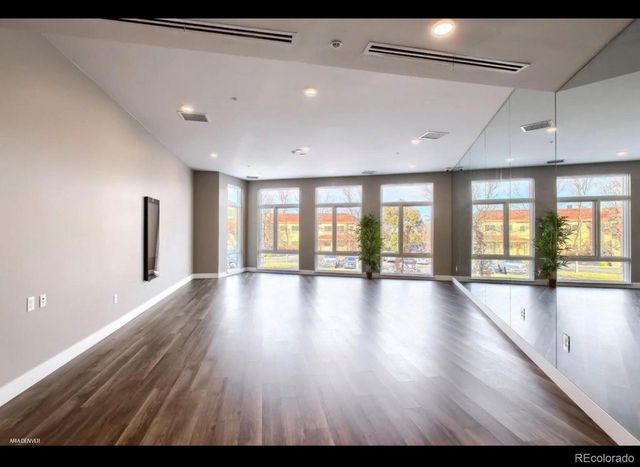2876 W 53rd Avenue 306, Denver, CO 80221