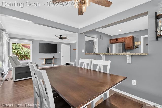 14242 Foch Street, Livonia, MI 48154