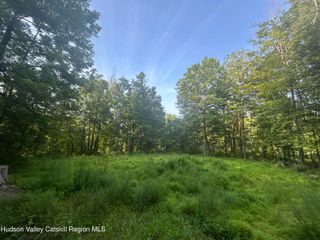 393 County Rte 2, Accord, NY 12404